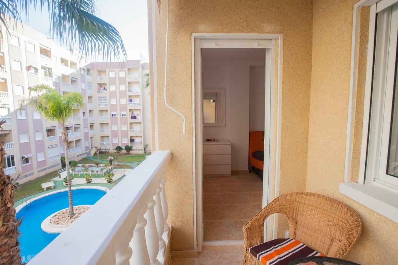 Apartment On San Julian Torrevieja Exterior foto